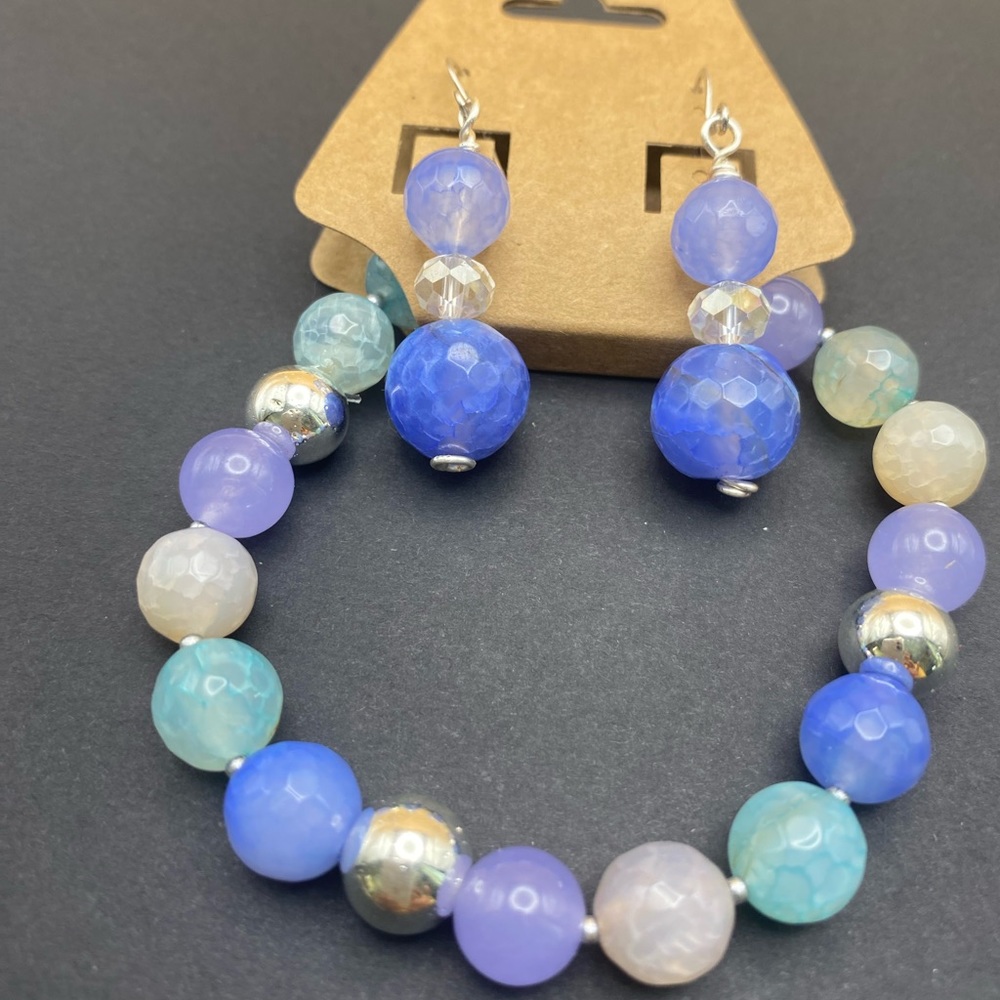 Juego De Pulsera Y Zarcillos De Gatas Y Hematites